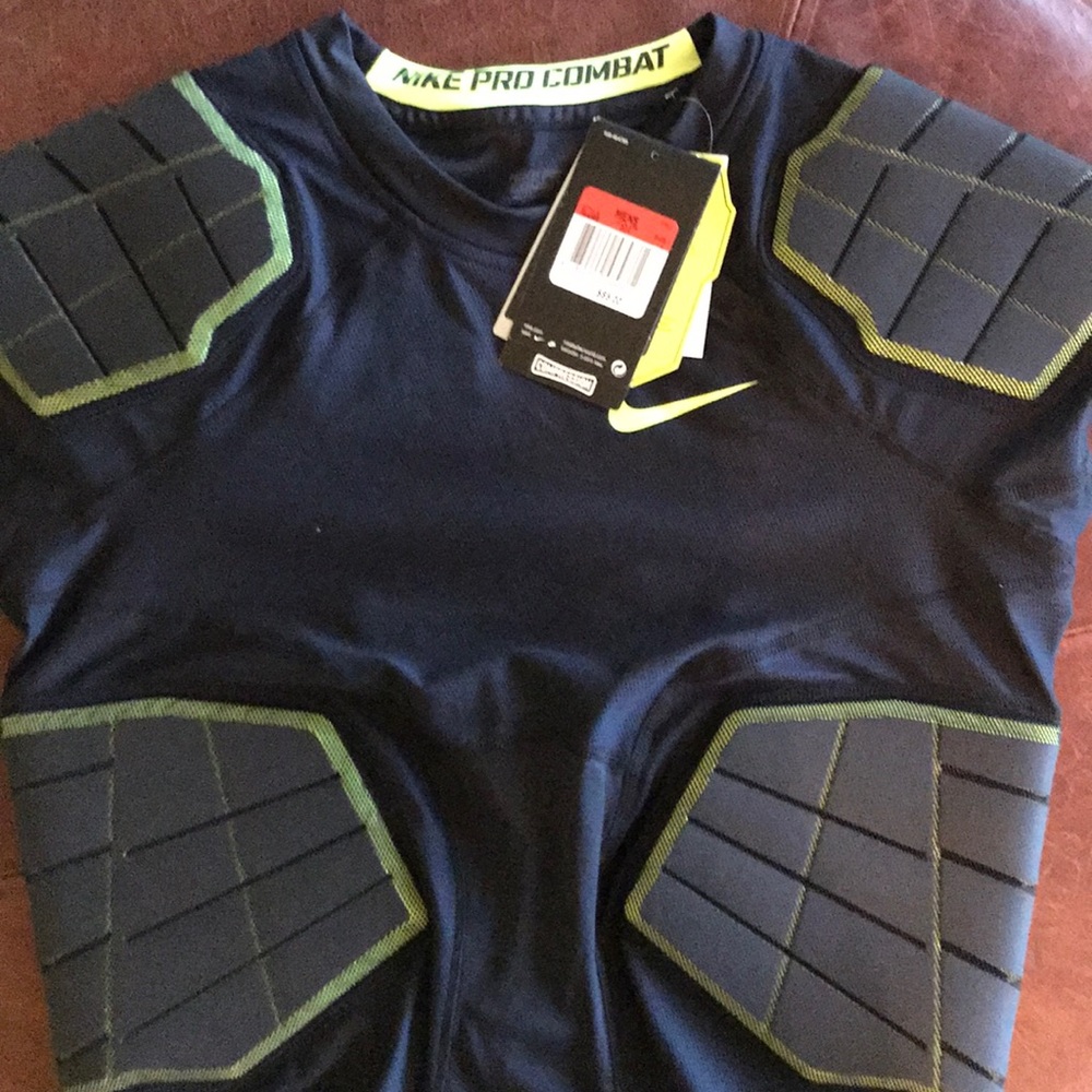 SOLD!! NIKE PRO COMBAT Undershirt- Sports:Football